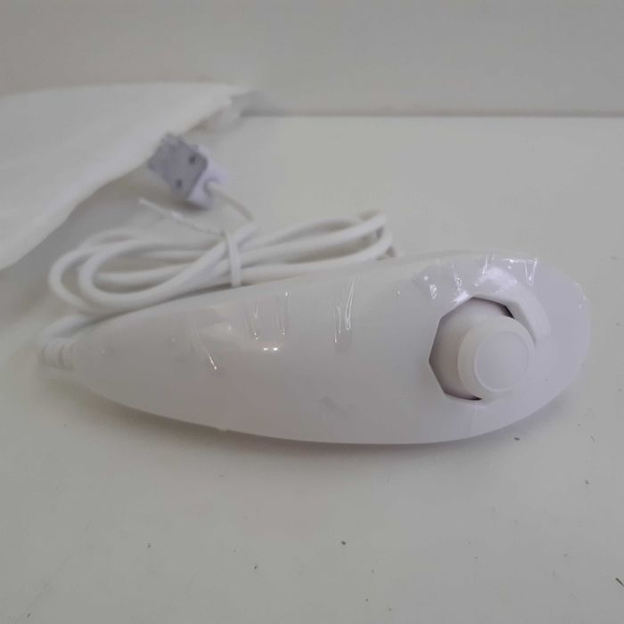Comando Nunchuck Novo Branco p/ Nintendo Wii