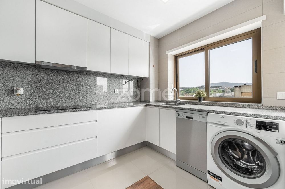 Apartamento T2, em Maximinos, Braga