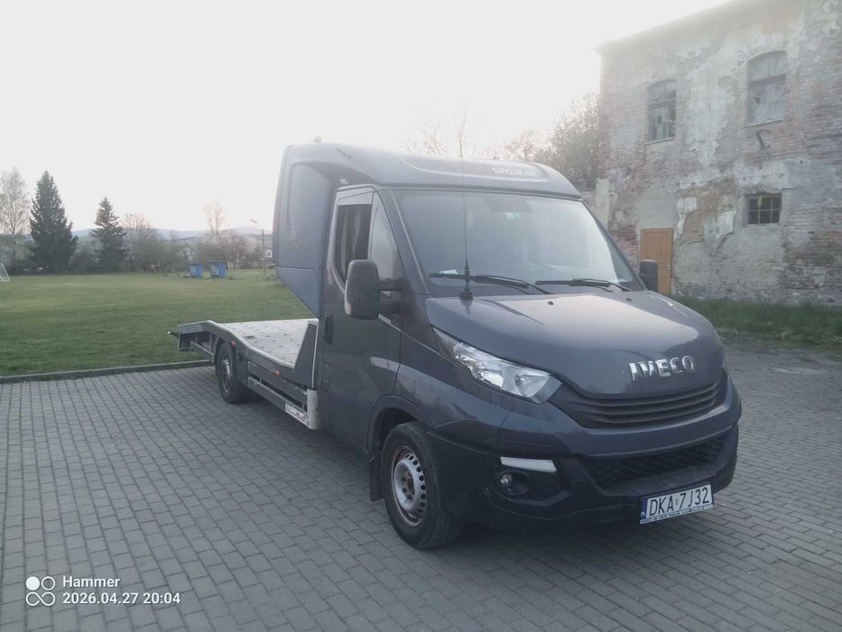 Iveco daily 3.0 2019 autotransporte Laweta