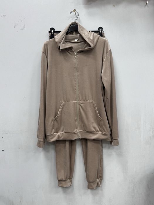 Dresy welurowe biust 130/140