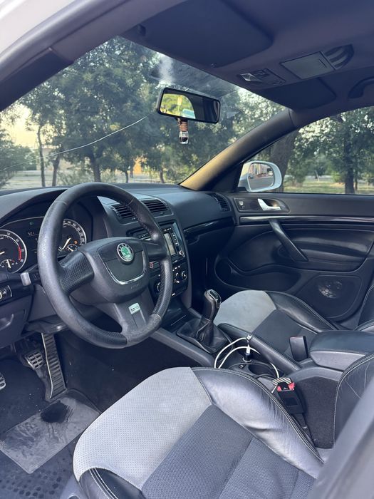 Skoda Octavia RS 2011 2.0T
