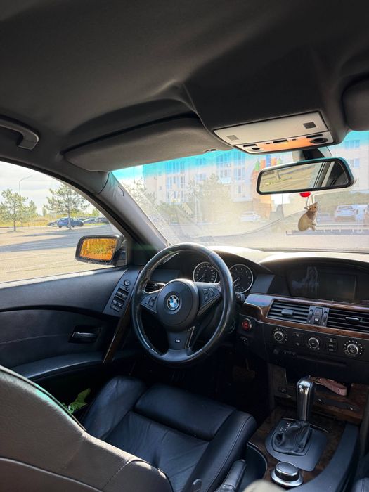 BMW 525ix 2.5 бензин