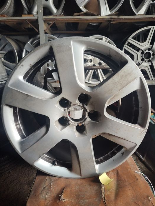 Audi R17 5x112 8j ET39 57.1