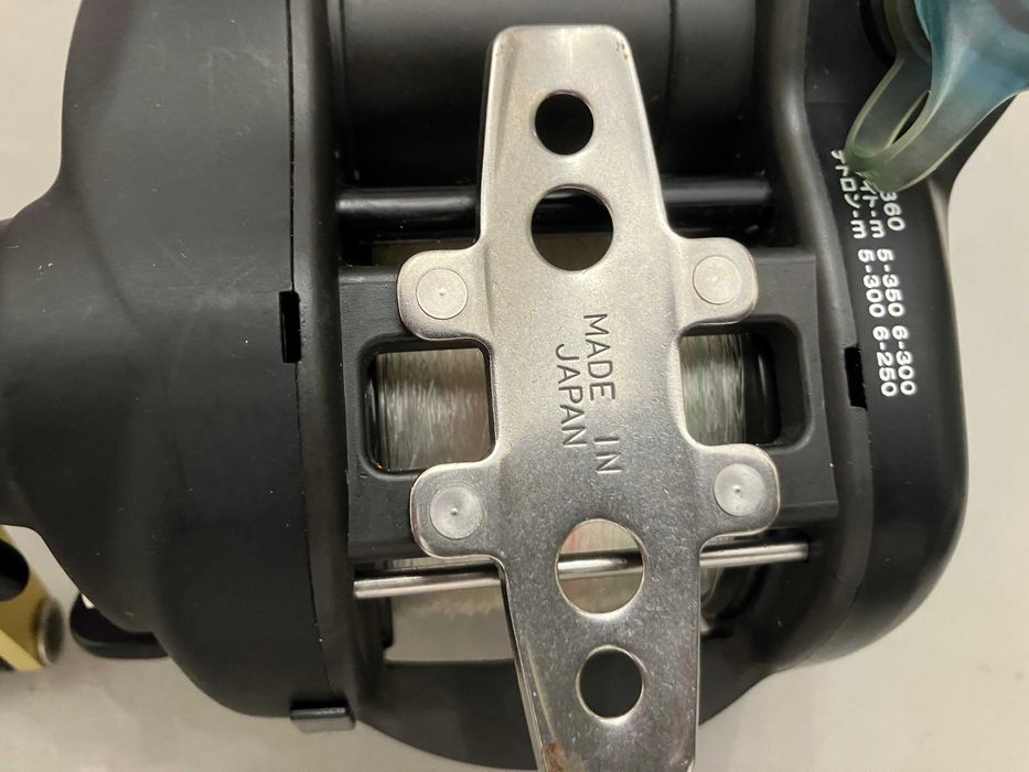 Carreto elétrico de pesca DAIWA 500 DX