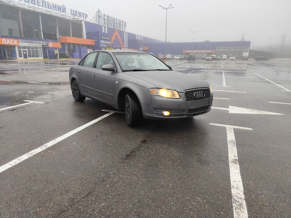Ауди а 4 б7 2.0 Бензин  Автомат