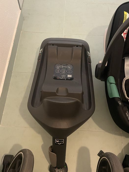 Carrinho Trio Cybex EOS para bébé