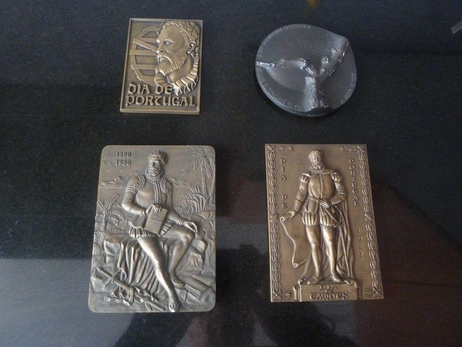 Conjunto de 10 medalhas comemorativas