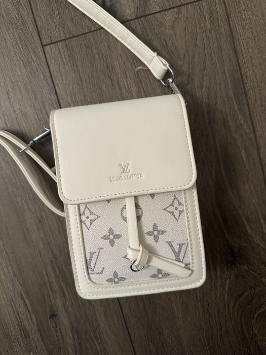 Сумочка Louis Vuitton в стані нова