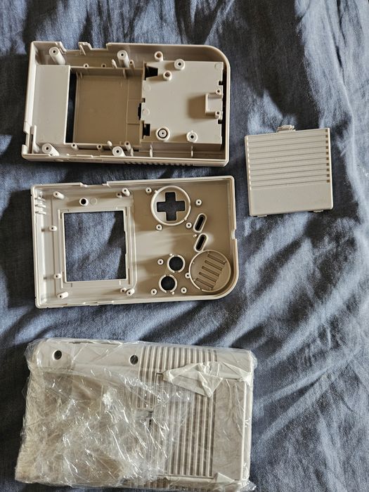 Nintendo Gameboy cases/shell (x2)