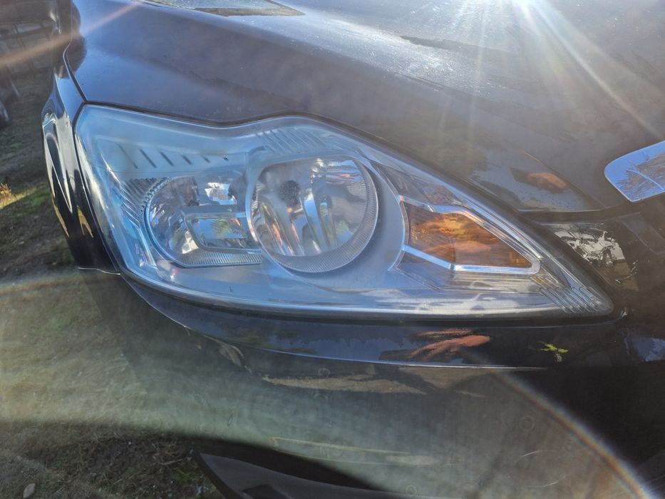 Lampa prawa przód Ford Focus Mk2 Lift Europa