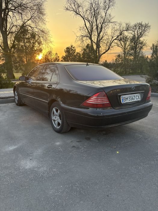 Продам мерседес 220