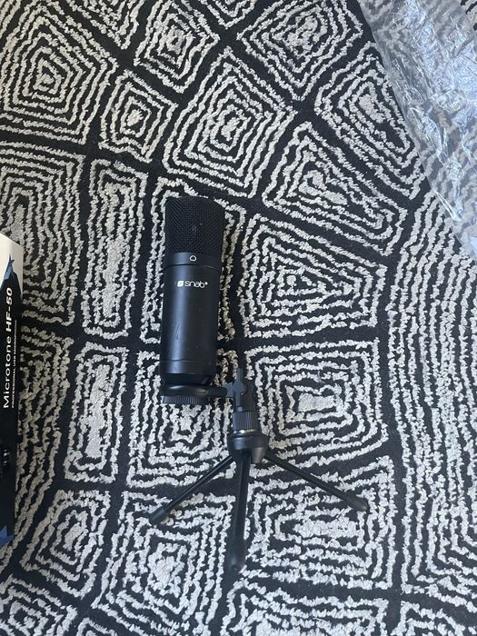 Mikrofon snab hf-50 ze statywem