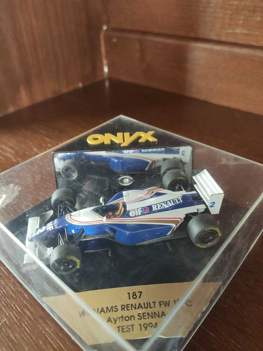 Carro Coleção 1:43 ONYX Williams Renault Airton Senna Testes 1994 - No
