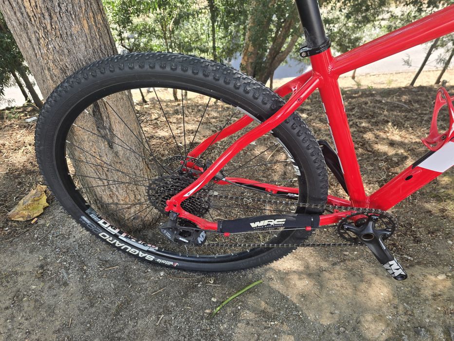 Btt 29 m com rock shox a ar 11x1v