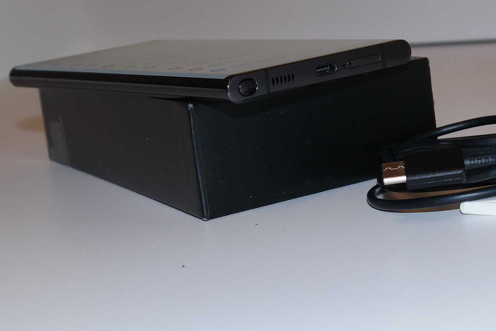 Samsung S22 Ultra 12/256GB, Czarny, Idealny, Gratisy