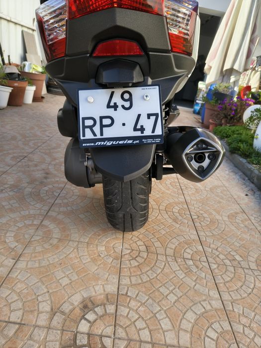 Kymco Downtown 300