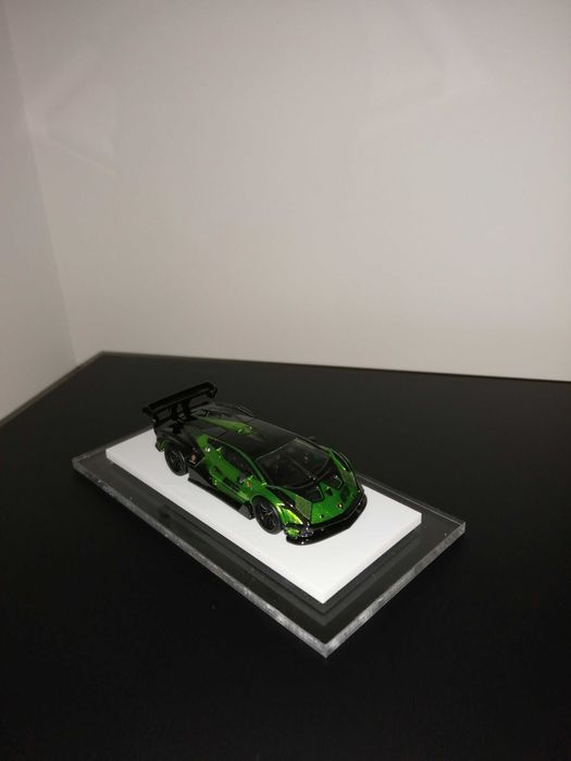 Hot wheels podstawka, ekspozytor, 10 sztuk. .