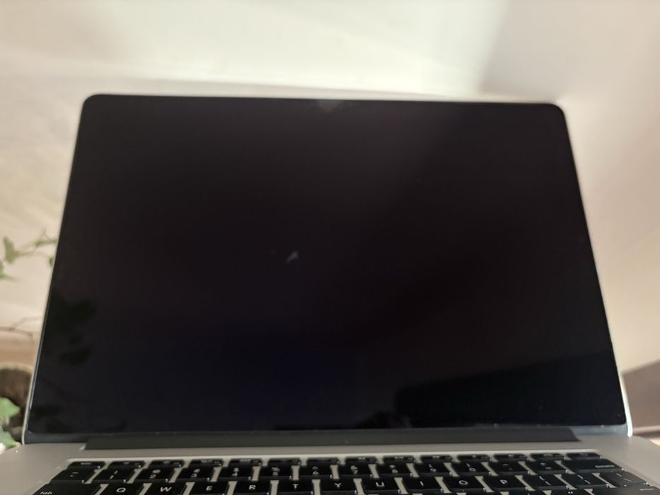 MacBook Pro 15" Retina (Mid 2014) – i7 / 16 GB / 512 GB SSD / GT 750M