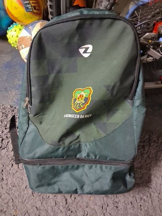 Mochila como nova