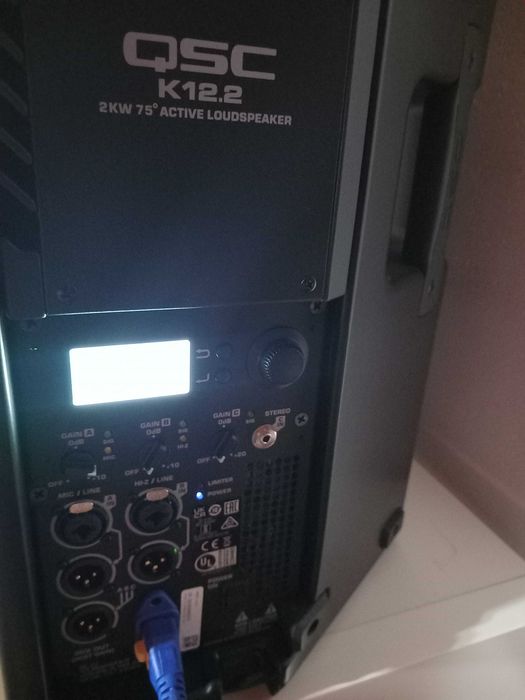 Vendo 2x Colunas QSC 12.2