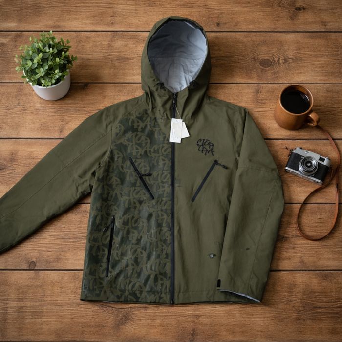 Вітровка Mertra Script Shell Jacket Black ,Blue , Pink, Brown