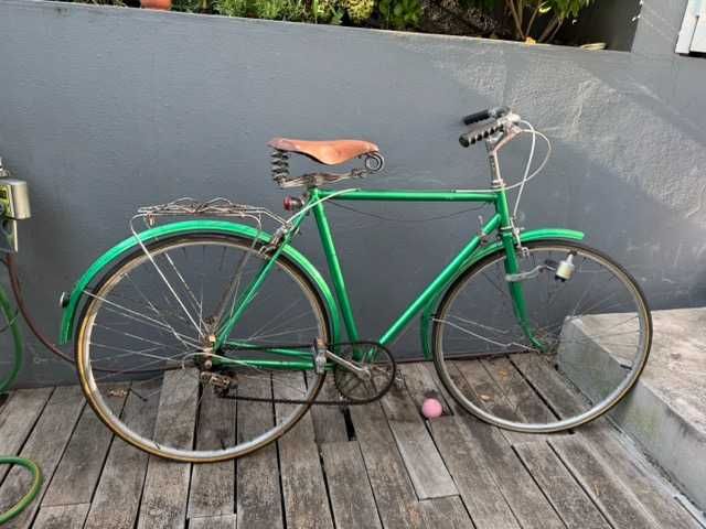 Bicicleta Citadina Verde Anos 70/80 Estilo Clássico
