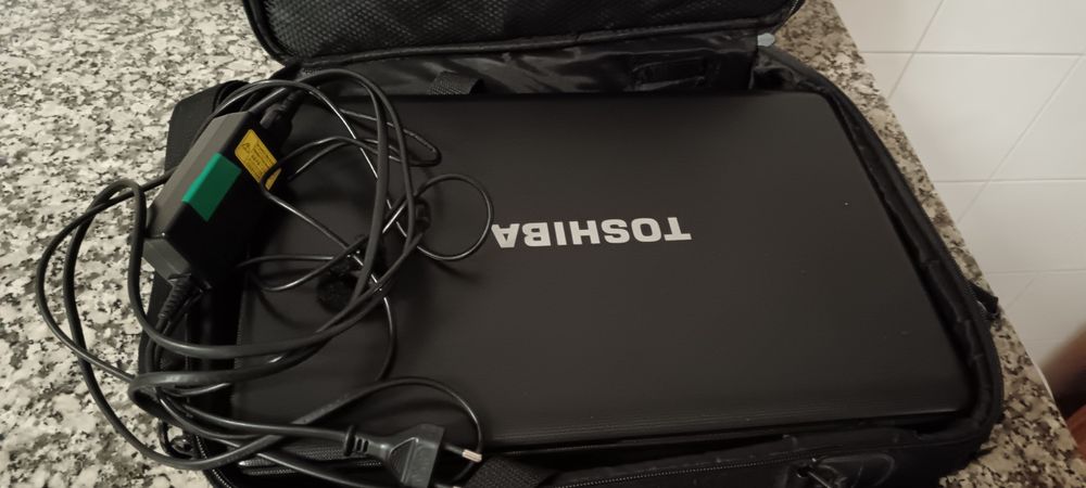 Computador Toshiba