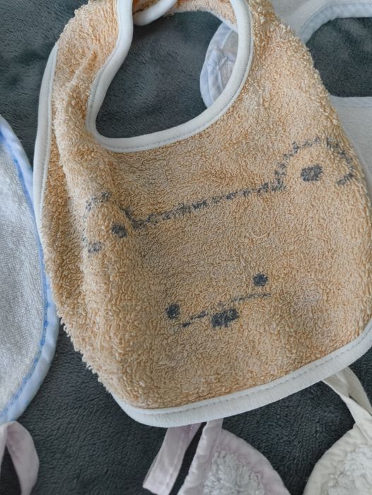 Babetes bebê variadas