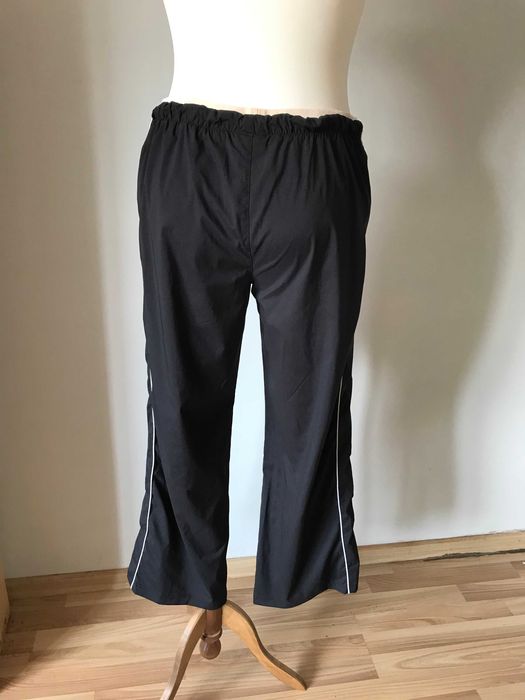 Czarne spodnie sportowe NOWE r.44 BonPrix Plus size dres trekkingowe