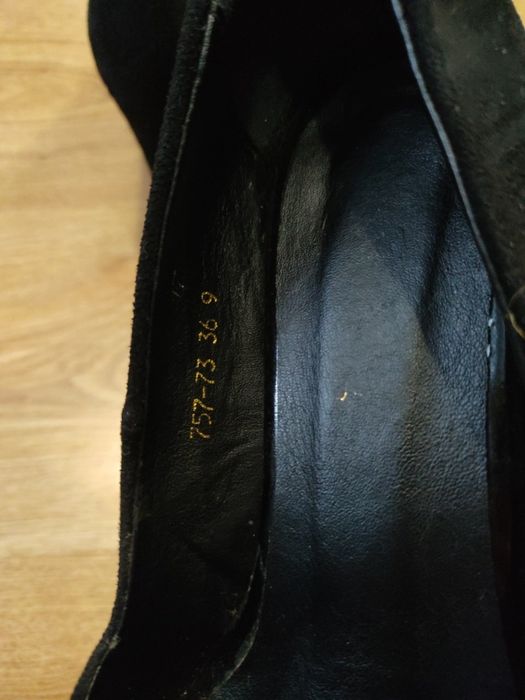 Туфлі недорого стан гарний.