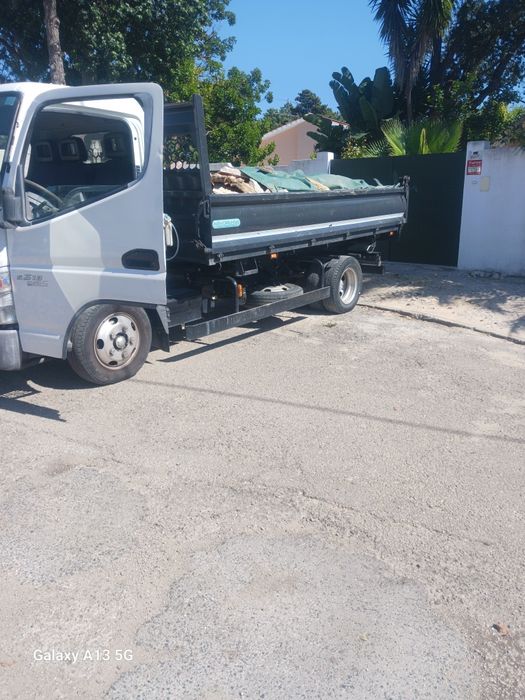 Limpeza de de terreno recolha de entulho  em geral