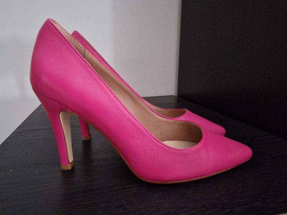 SAPATOS em pele TAM.38 Fucsia