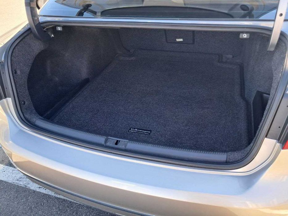 Продам Volkswagen Passat NMS SEL Premium 2.0 TDI