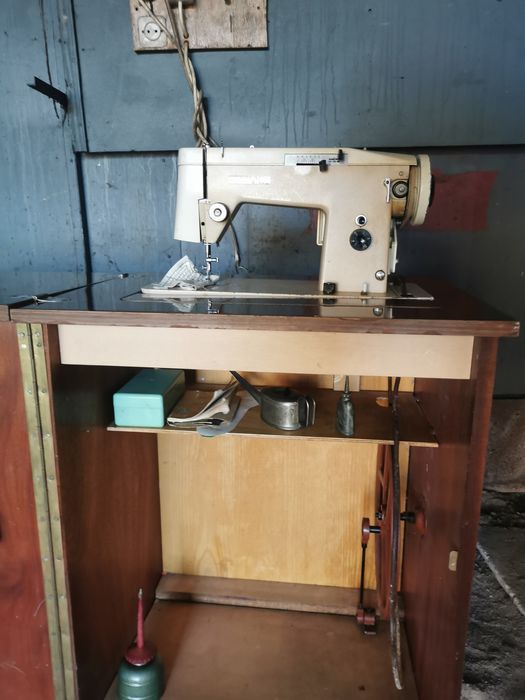 Maszyna do szycia Łucznik 466