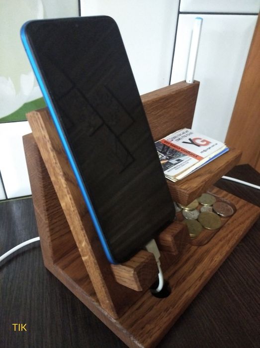 Підставка для телефона.