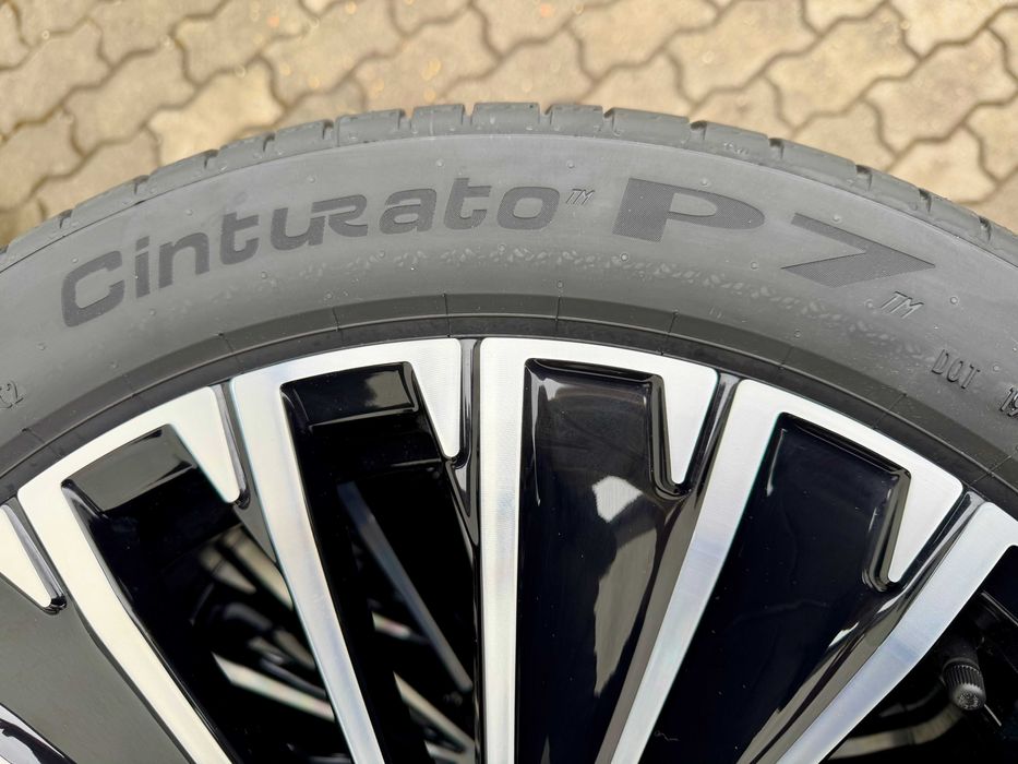 Alufelgi VW Passat B9 R-Line Oryginalne 18 Letnie Czarne BiColor NOWE