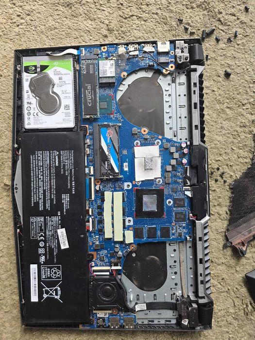 Portatil clevo com i7 8750h + gtx 1070 16gb ram ddr 2400mhz ssd250gb + hdd 1tb