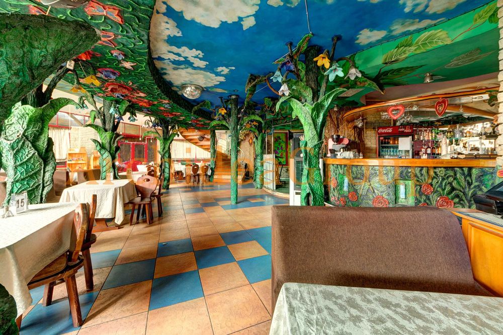 Ресторан 395 м2 з літніми бесідками Гідропарк, супер локація