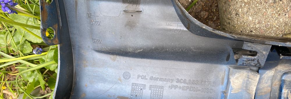 Listwy progowe, progi do Passat b6 R36.