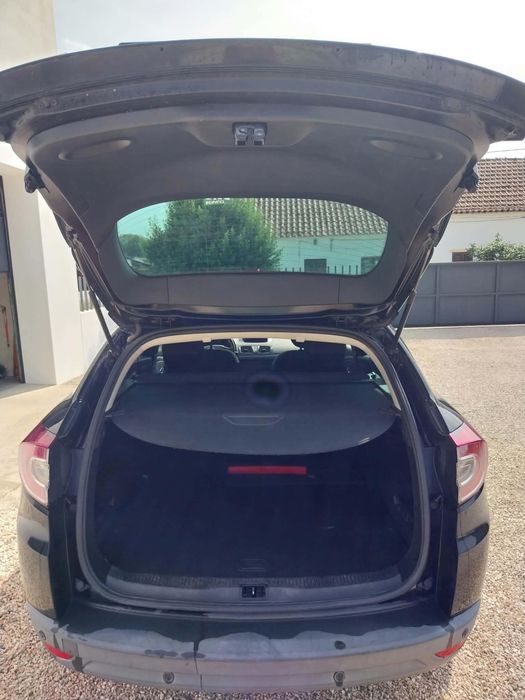 Renault Mégane III Sport Tourer 1.5 dCi Limited, de 2016 — photo 3