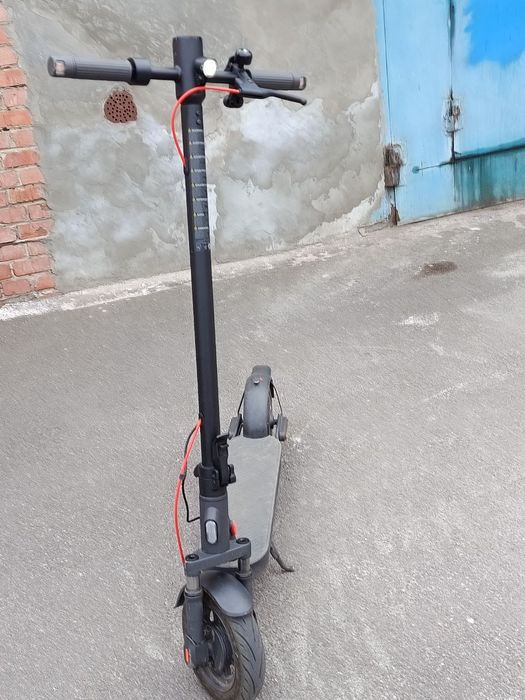 Електросамокат Xiaomi Electric Scooter Elite EU