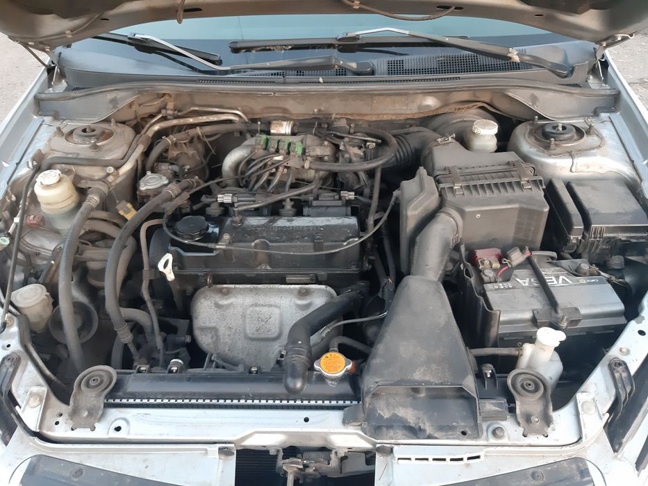 Мітцубісі Ланцер  9 з газом 4.