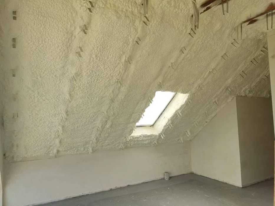 HTB-IZOLACJE Ocieplenia piana pur poddasza/fundamentu/zbiorników/hal