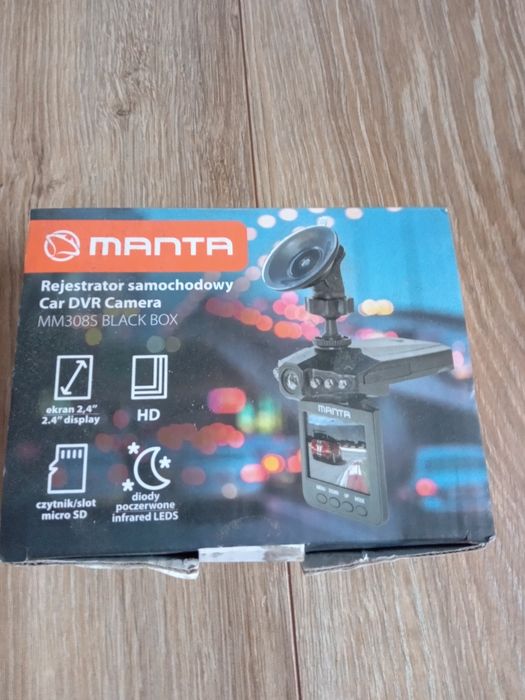 Rejestrator samochodowy Manta