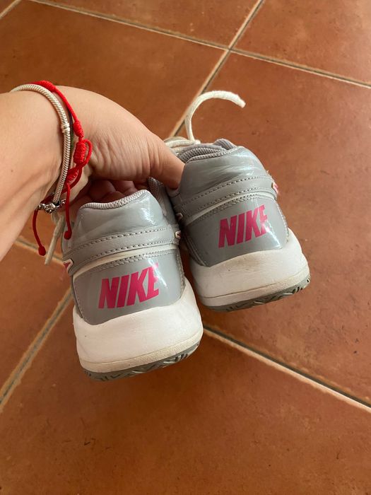 Sapatilhas Nike tamanho 36.5