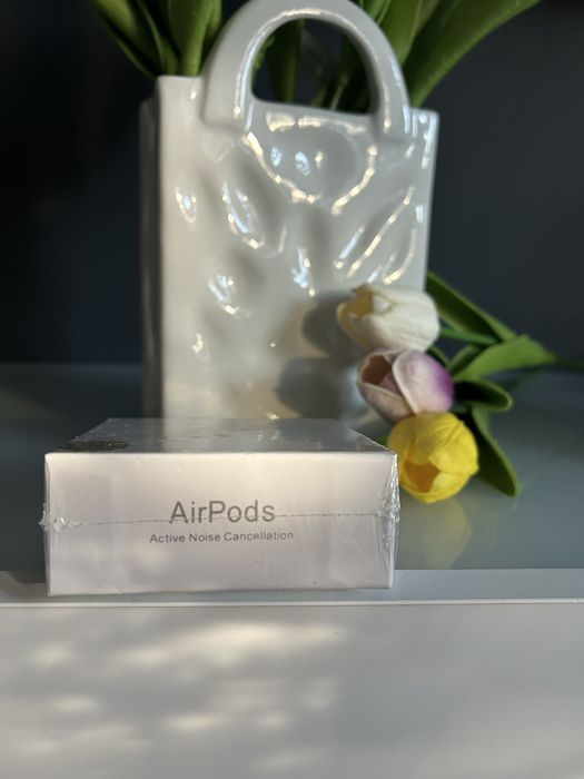 Słuchawki AirPods 4