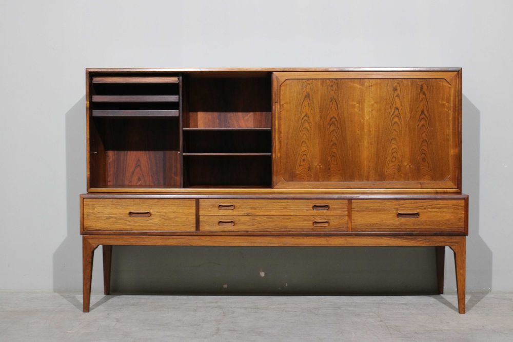 Aparador Kai Kristiansen modelo 54 em pau santo | Schou Andersen