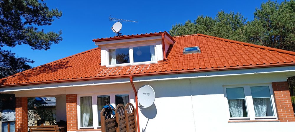 Mycie dachu elewacji kostki brukowej