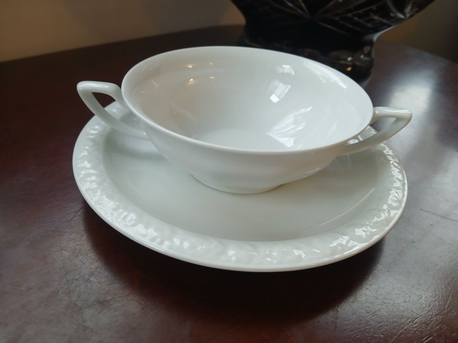Rosenthal Biała Maria bulionówka ze spodkiem