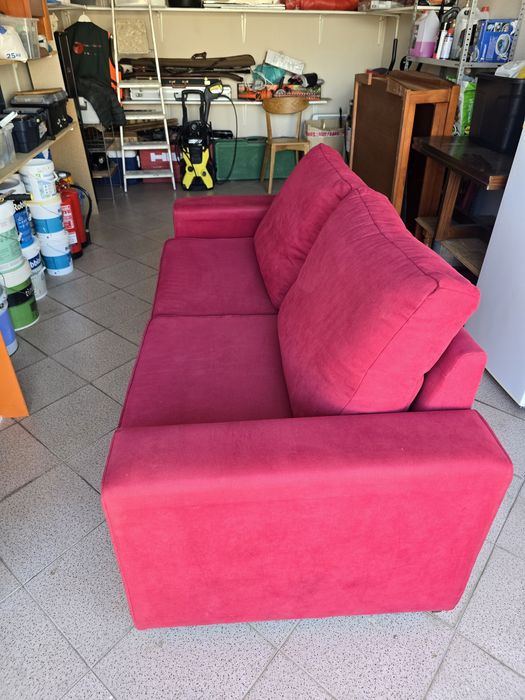 SOFÁ Vermelho dois lugares